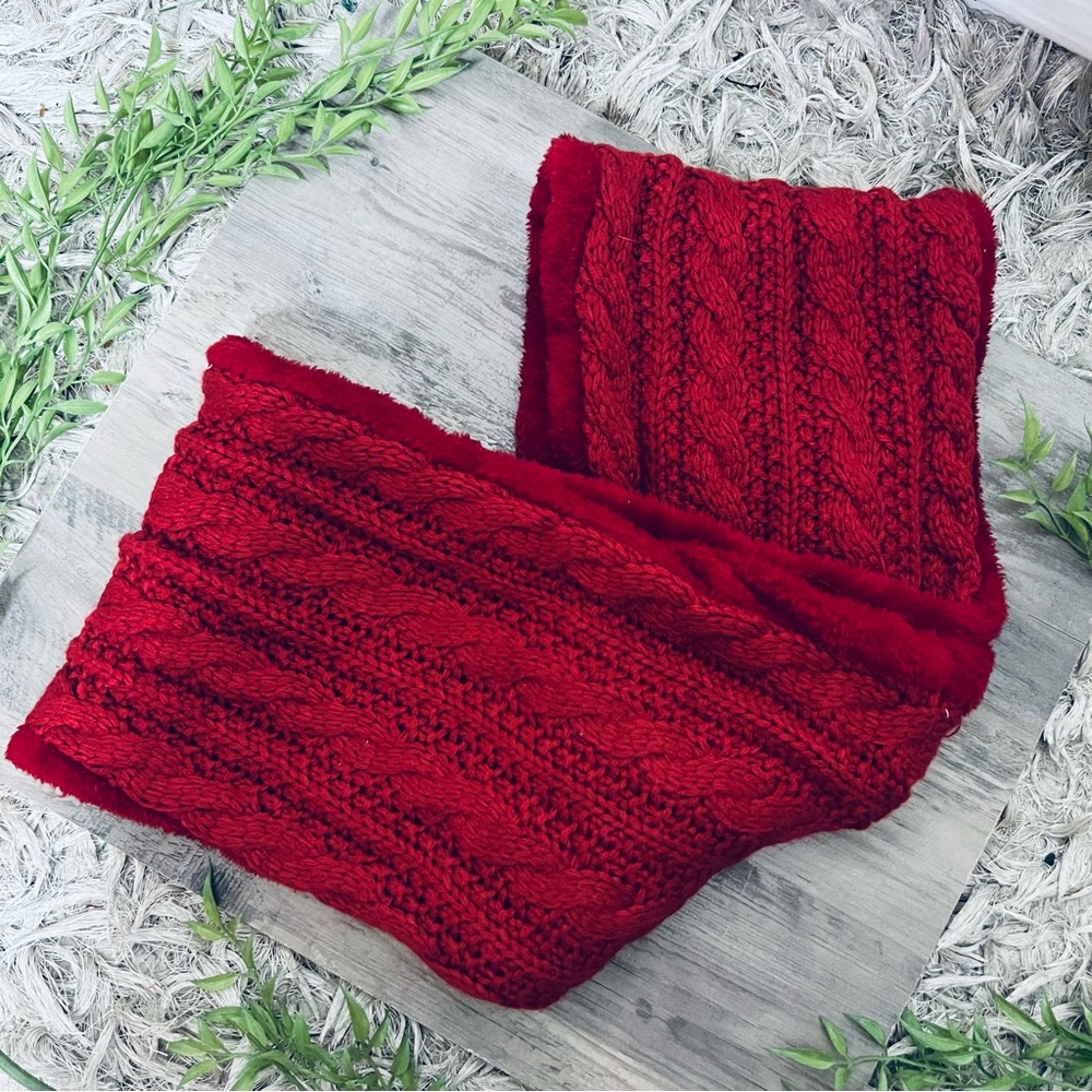 Ugg Cable Knit Infinity Scarf - image 2